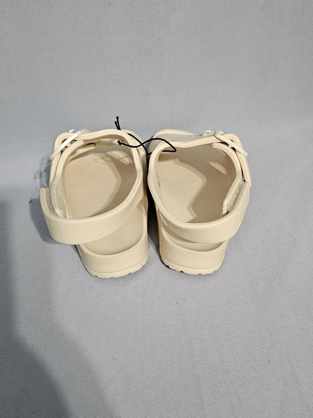 Kids Cream Double-Strap Buckle Sandals Velcro Back.
